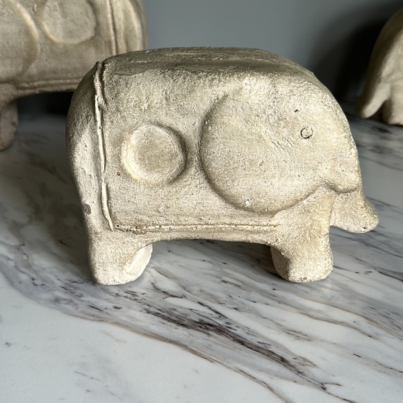 Beautiful Cement Elephants - Picture 8 of 10